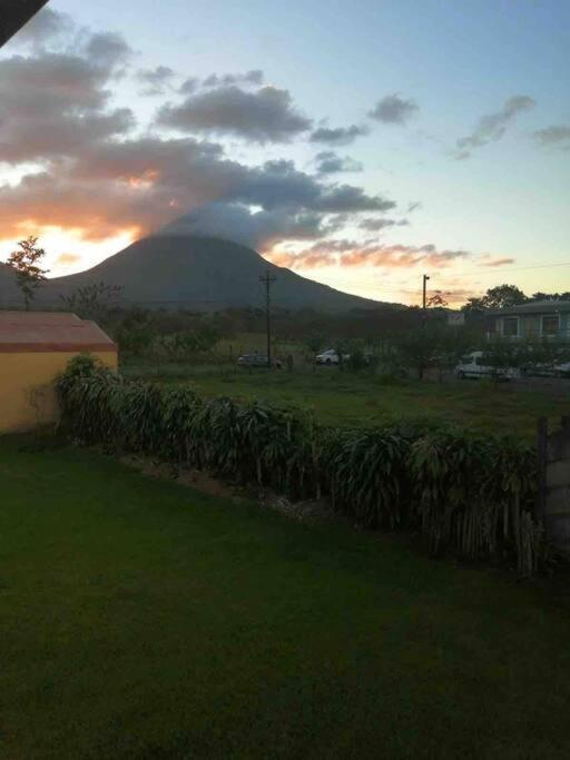 Apartamento Vista Al Arenal Apartment La Fortuna ภายนอก รูปภาพ